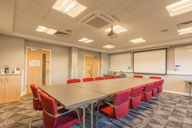 Holiday Inn Express Kettering