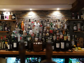 The Hood Arms Hotel