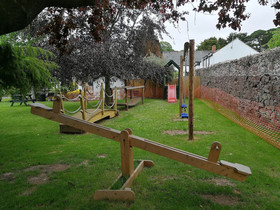 The Hood Arms Hotel