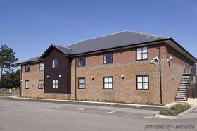 Premier Inn Littlehampton Hotel
