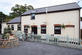 Byre Cottage