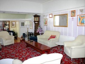 The Glenwood Hotel