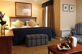 Manor Hotel Solihull, Signature Collection