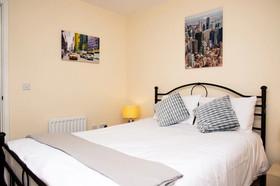 Dazzon Contemporary Apartments