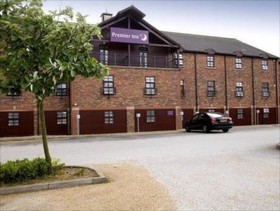 Premier Inn Milton Keynes Central South West Furzton Lake