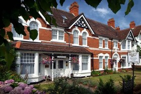 Glendower House - B&B