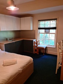 Cathedral Hotel