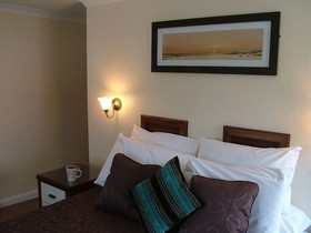 Parklands Hotel
