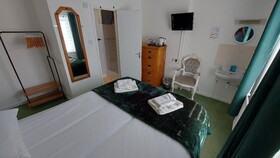 The Clifton At Paignton Bed & Breakfast