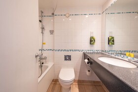 The Milestone Peterborough Hotel