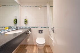 The Milestone Peterborough Hotel