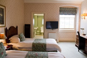 Duke of Cornwall Hotel