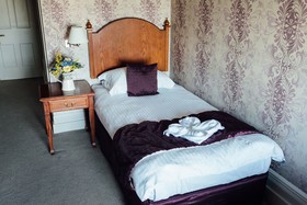 Duke of Cornwall Hotel