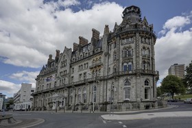Duke of Cornwall Hotel