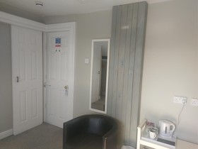Gallery Guesthouse