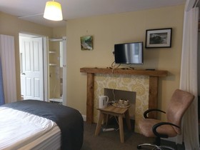 Gallery Guesthouse