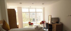 Plymouth Central by OYO Rooms