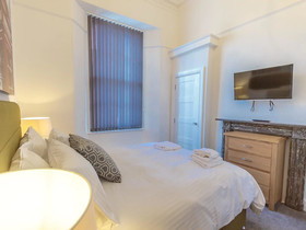 The Royal Suites