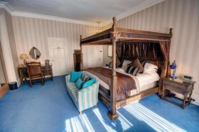Grovefield Manor Hotel - Guest house