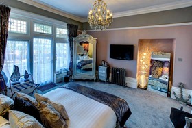 Grovefield Manor Hotel - Guest house