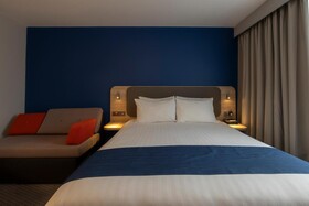 Holiday Inn Express Poole
