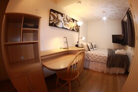 The College Street Abode
