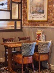 The Farmhouse & Innlodge