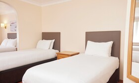 The Farmhouse & Innlodge