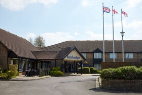 The Farmhouse & Innlodge