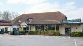 The Farmhouse & Innlodge