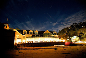 South Sands Boutique Hotel & Beachside Restaurant