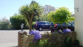Watermead Guest House