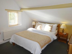 Watermead Guest House
