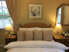 Watermead Guest House