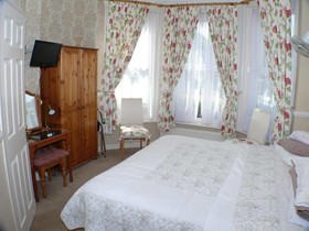 Alcantara Guest House