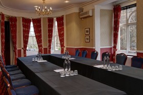 Best Western Chilworth Manor Hotel