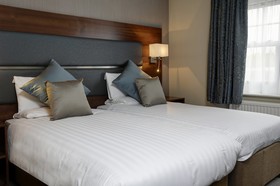 Best Western Chilworth Manor Hotel