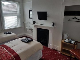 Claremont Guest House