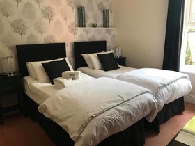 The Blue Keys Hotel