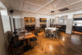 The White Star Tavern