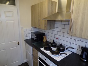 Thornbury Apartments
