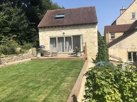 Cotswold Lodge