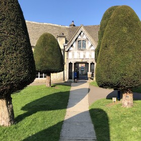 Cotswold Lodge