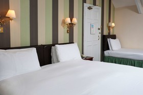 George Hotel