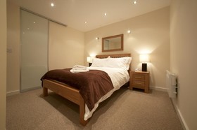 The Paramount Apartments