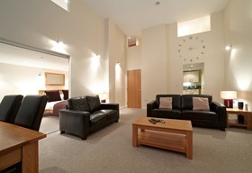 The Paramount Apartments