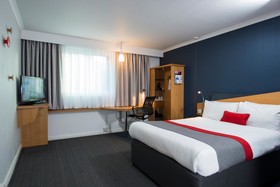 Holiday Inn Express Swindon - West M4, Jct 16