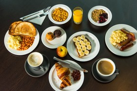 Holiday Inn Express Swindon - West M4, Jct 16