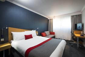 Holiday Inn Express Swindon - West M4, Jct 16