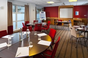 Holiday Inn Express Swindon - West M4, Jct 16